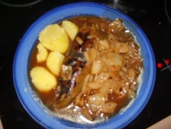 Rezept: Krautwickel - Krautrouladen mit Kaffeesoße Krautwickel - Krautrouladen mit Kaffeesoße - Rezept