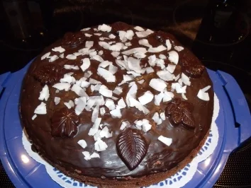 Schokotorte aus Biskuit - Rezept