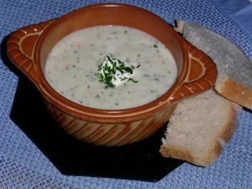 Petersilienwurzelcremesuppe - Rezept