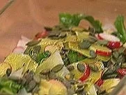 Rezept: Kohlrabi-Kürbis-Rohkost Kohlrabi-Kürbis-Rohkost - Rezept