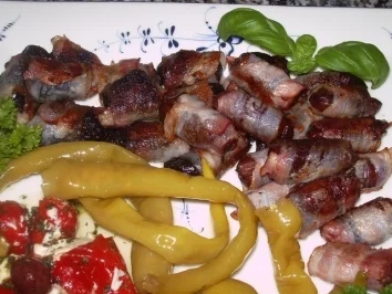 Datteln im Speckmanetel - Rezept