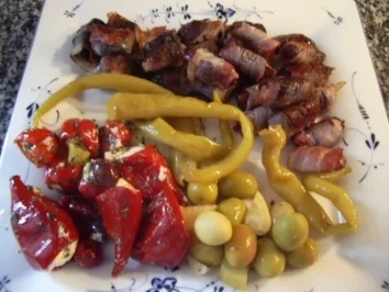 Pflaumen im Speckmantel - Rezept