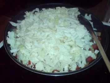 Rezept: Würziges Chinakohl-Pfännchen Würziges Chinakohl-Pfännchen - Rezept