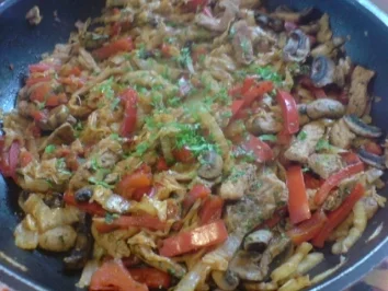 Rezept: Würziges Chinakohl-Pfännchen Würziges Chinakohl-Pfännchen - Rezept