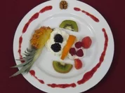 Früchte auf Joghurt mit Bienenhonig - Rezept