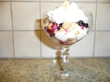 Feines Schichtdessert - Rezept