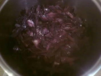 Rezept: Geschichtetes Rotkraut Bild Nr. 3 Geschichtetes Rotkraut - Rezept - Bild Nr. 3