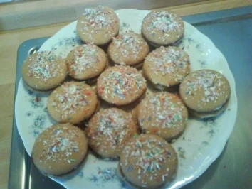 Eierplätzchen mit Puddingfüllung - Rezept