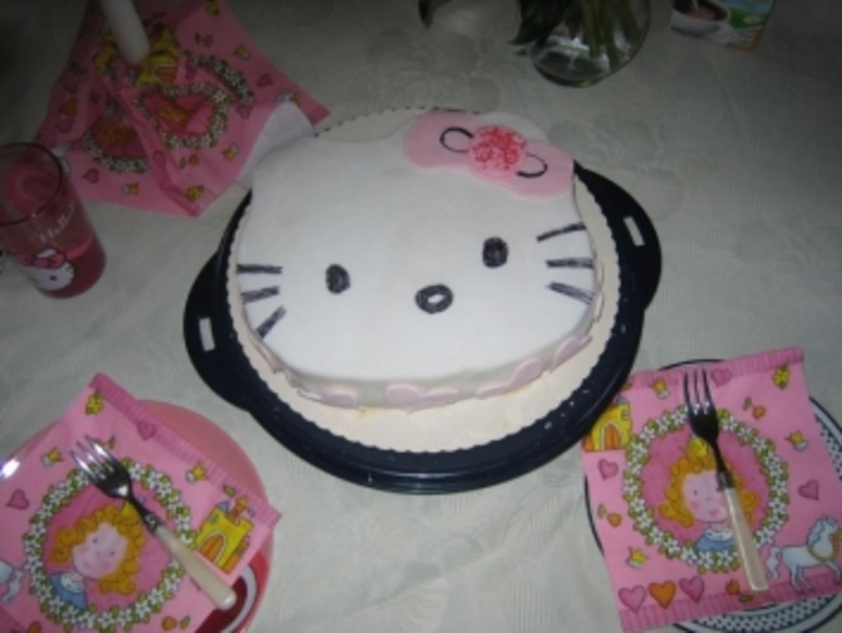 Bilder für Hello Kitty Torte - Rezept