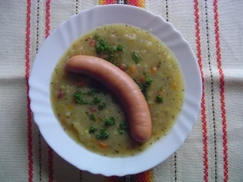 Berliner Kartoffelsuppe - Rezept