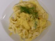 Tagliatelle mit Meeresfrüchten an Safran und Sahne - Rezept