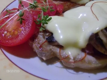 Minutensteaks gut bedeckt. - Rezept