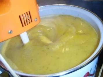 Gemüsecremsuppe - Gärtnerart - - Rezept