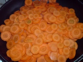 Möhrenkuchen für den Mittagstisch - Rezept - Bild Nr. 9