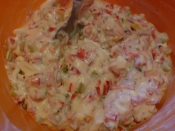 Würstchen in Käse-Bacon-Hülle - Rezept