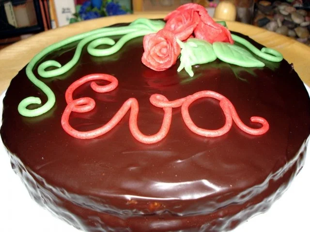 Rezept: Berner Schokokuchen Bild Nr. 2 Berner Schokokuchen - Rezept - Bild Nr. 2