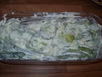 Rezept: Gurkensalat alla Nadine Gurkensalat alla Nadine - Rezept