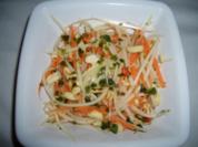 Rezept: Salat von grüner Papaya mit Erdnüssen Salat von grüner Papaya mit Erdnüssen - Rezept