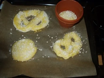 Rezept: Knabber-Schlangen - die beißen nicht, ehrlich ! Die sind süss....... Bild Nr. 14 Knabber-Schlangen - die beißen nicht, ehrlich ! Die sind süss....... - Rezept - Bild Nr. 14