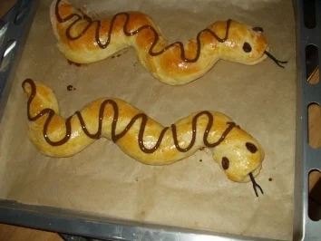 Rezept: Knabber-Schlangen - die beißen nicht, ehrlich ! Die sind süss....... Bild Nr. 18 Knabber-Schlangen - die beißen nicht, ehrlich ! Die sind süss....... - Rezept - Bild Nr. 18