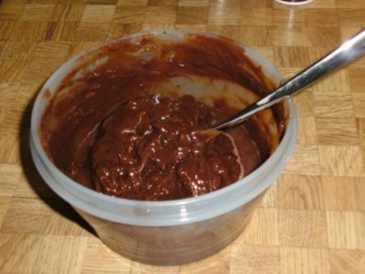 Schokoladencreme   "Des Teufels Hauptmahlzeit" - Rezept - Bild Nr. 6
