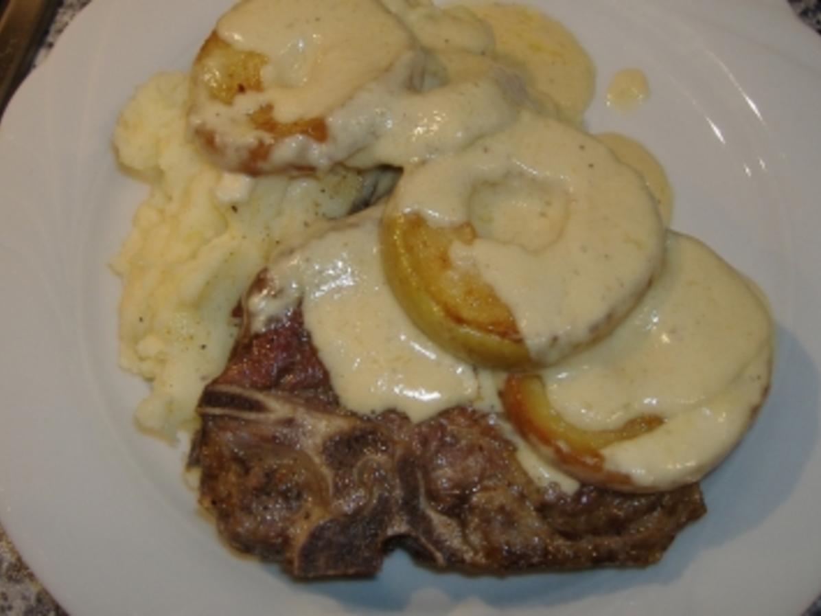 Nackenkotelett mit Apfel Meerrettich Sauce - einfach - von golfvornholz