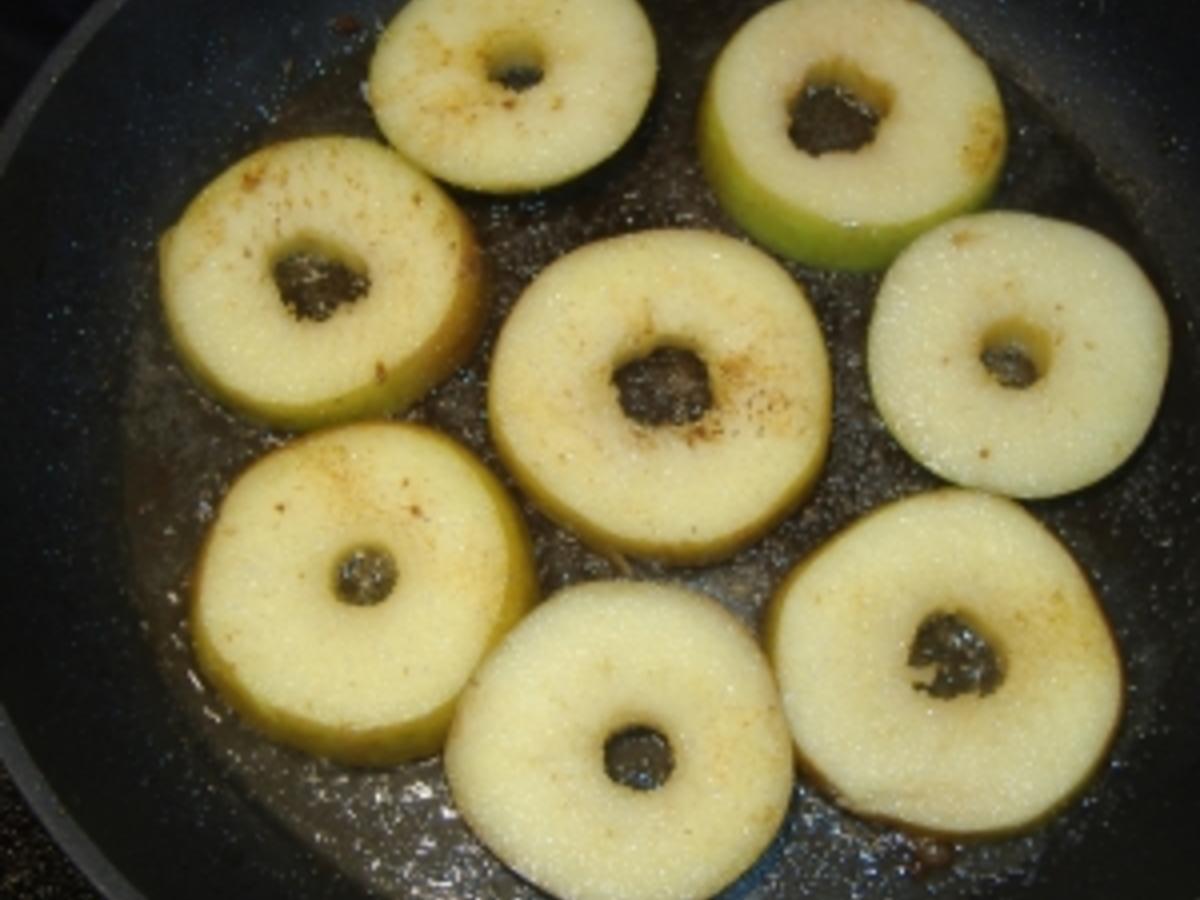 Nackenkotelett mit Apfel Meerrettich Sauce - einfach - von golfvornholz Nackenkotelett mit Apfel Meerrettich Sauce - einfach - von golfvornholz