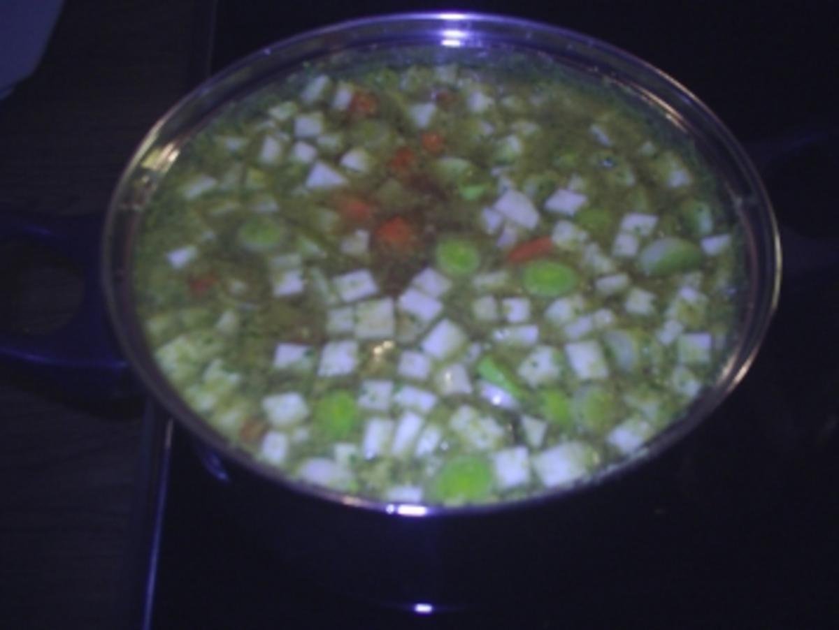 Suppe - deftige Kartoffelsuppe - Rezept - Bild Nr. 3