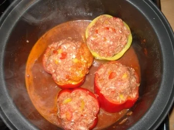 Rezept: Gefüllte Paprikaschoten a la Oma Moni Bild Nr. 4 Gefüllte Paprikaschoten a la Oma Moni - Rezept - Bild Nr. 4