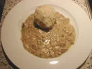 Champignonsoße mit Semmelknödel - Rezept