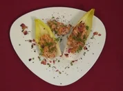 Ingwer-Lachs-Tatar an Chicoree - Rezept