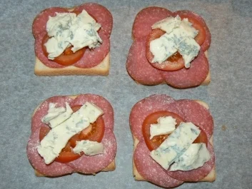 überbackenes Toast "Gorgonzola" - Rezept