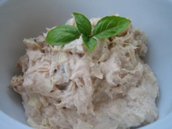 Thunfisch Dip - schnell &amp; einfach - 142 kcal/100g