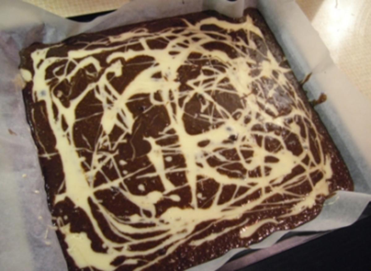 Kuchen: Jackson Pollock Brownies - innen wie außen - Rezept