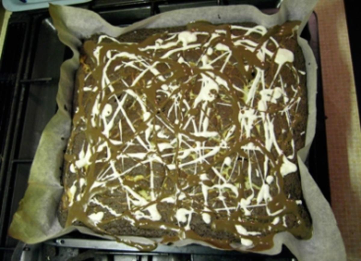 Kuchen: Jackson Pollock Brownies - innen wie außen - Rezept