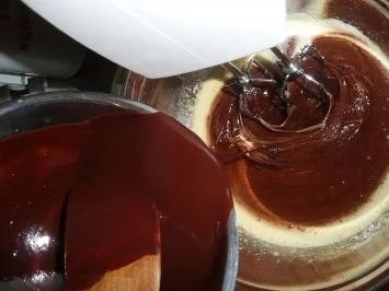 Schokoladen-Wolkenkuchen - Rezept - Bild Nr. 7