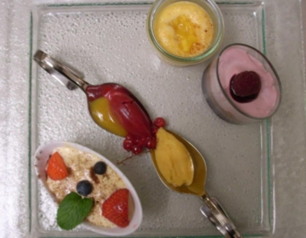 Bilder für Tiramisu - Mangobavois Parfait aus Himbeeren und Schokolade - Rezept