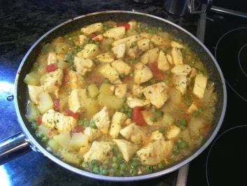 FLEISCH: Hühnercurry nach Birma-Art - Rezept