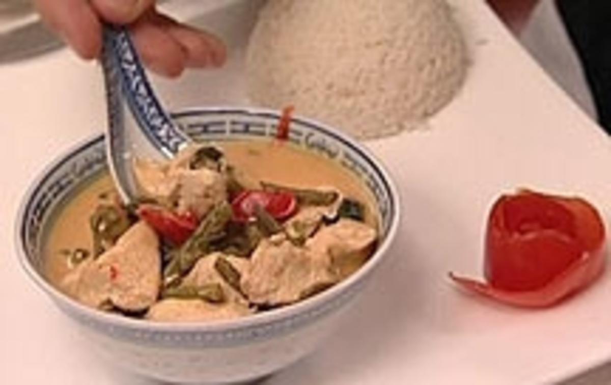 Bilder für Red Curry mit Huhn (Isabel Varell) - Rezept