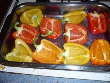 Gefüllte Paprika "Manu" mit Gurken-Minze-Joghurt - Rezept - Bild Nr. 3