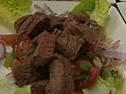 "One Moment in Bangkok" Thaisalat mit Rindfleisch (Isabel Varell) - Rezept