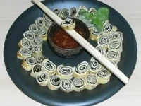 Rezept: Nori Sushi mit würzigem Omelett Nori Sushi mit würzigem Omelett - Rezept