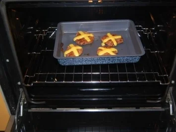 Käse-Hack-Burger - Rezept