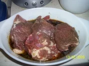 Kartoffelgratin mit mariniertem Lamm - Rezept