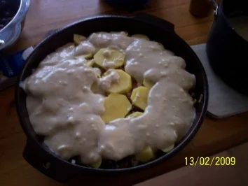 Rezept: Kartoffelgratin mit mariniertem Lamm Kartoffelgratin mit mariniertem Lamm - Rezept