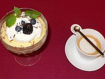 Oma Elses Zitronencreme mit Kräuter-Espresso - Rezept