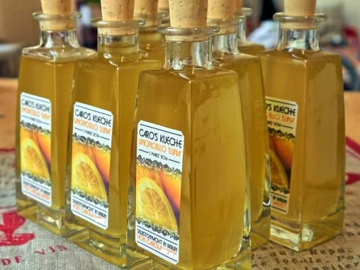 Rezept: LIMONCELLO und CREMA DI LIMONCELLO Bild Nr. 11 LIMONCELLO und CREMA DI LIMONCELLO - Rezept - Bild Nr. 11