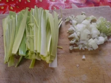 Rezept: Bandnudeln mit Käse-Nuss-Sahne Bandnudeln mit Käse-Nuss-Sahne - Rezept