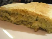 Pikantes Gebäck: Zwiebel-Käse-Strudel - Rezept