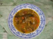 Gemüsesuppe mit Fleischkügeli - Rezept